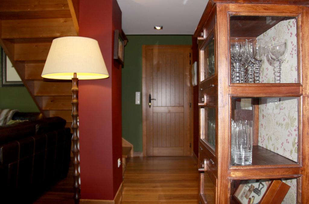 Charming Escarrilla Apartment ภายนอก รูปภาพ