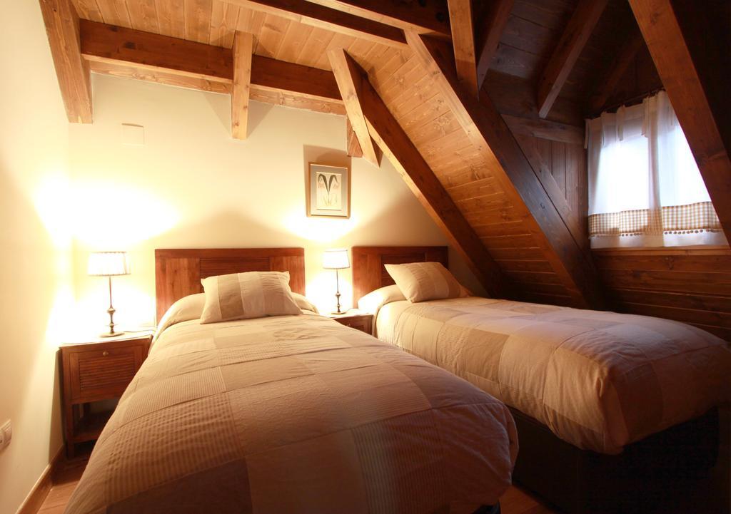 Charming Escarrilla Apartment ภายนอก รูปภาพ